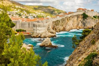 Holiday eSim Reveals 5 Activities to Do in Dubrovnik