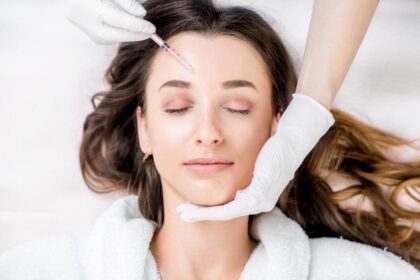 How to Choose Between Dermal Fillers and Other Injectable Treatments in Dubai