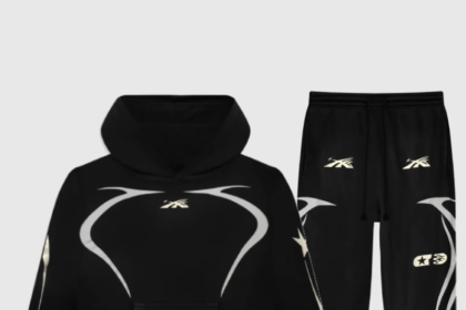 Hellstar Hoodie & Corteiz Tracksuit: Streetwear Icons Defining