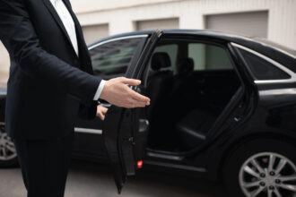 luxury car chauffeur service