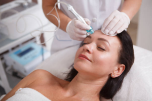 Boost Your Glow Factor with HydraFacial 