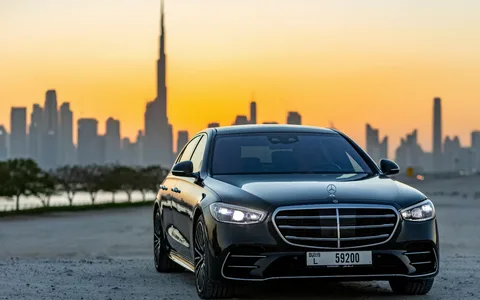 rent mercedes c200 dubai