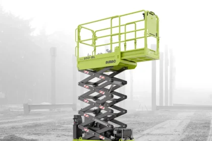 tracked scissor lift