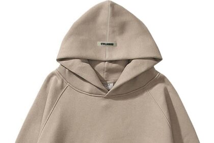 Essential hoodie